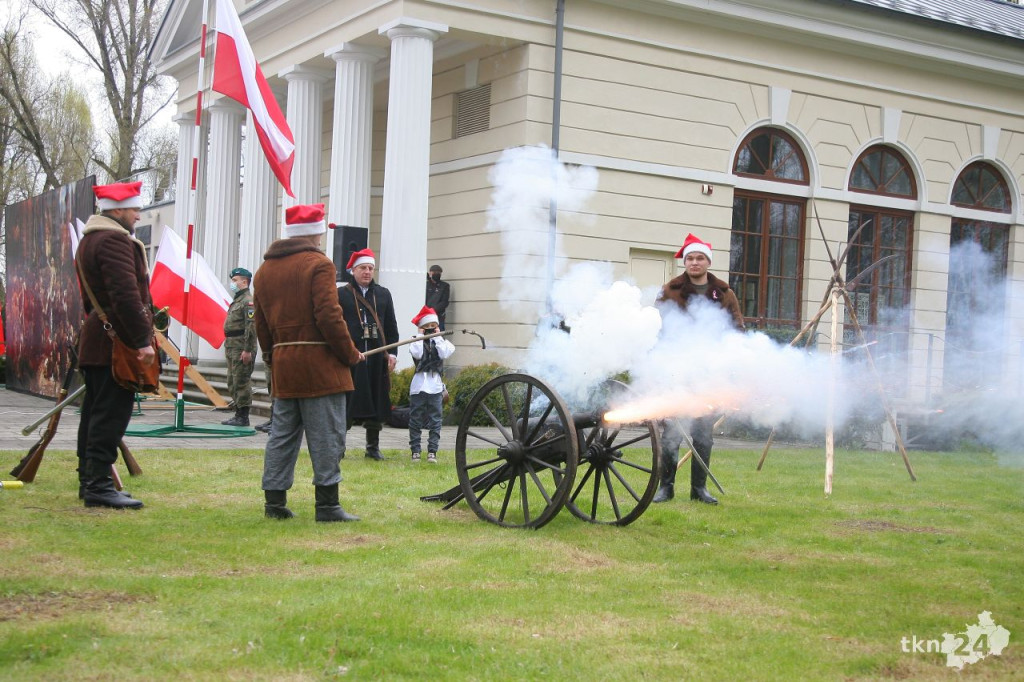 Vivat Maj! Skromne, ale podniosłe uroczystości w Końskich [wideo, fotorelacja]