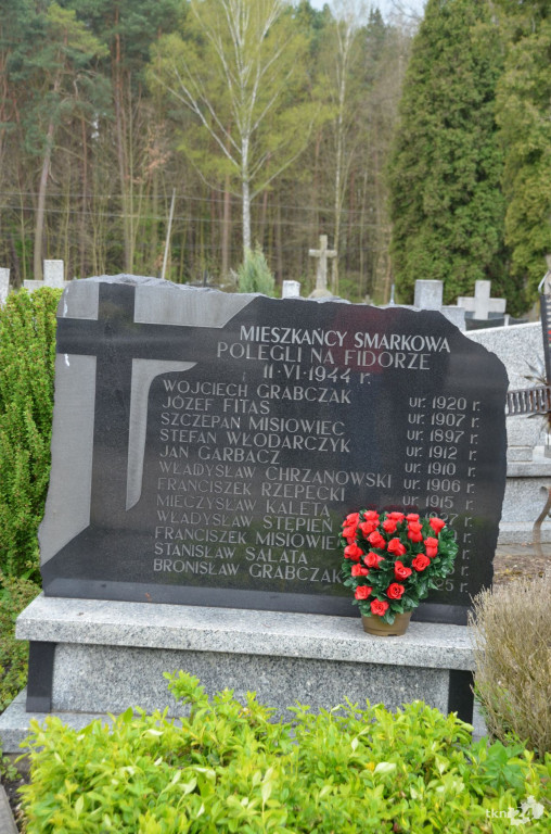 Przedstawiciele gminy Końskie pamiętają o bohaterach II wojny światowej [zdjęcia]