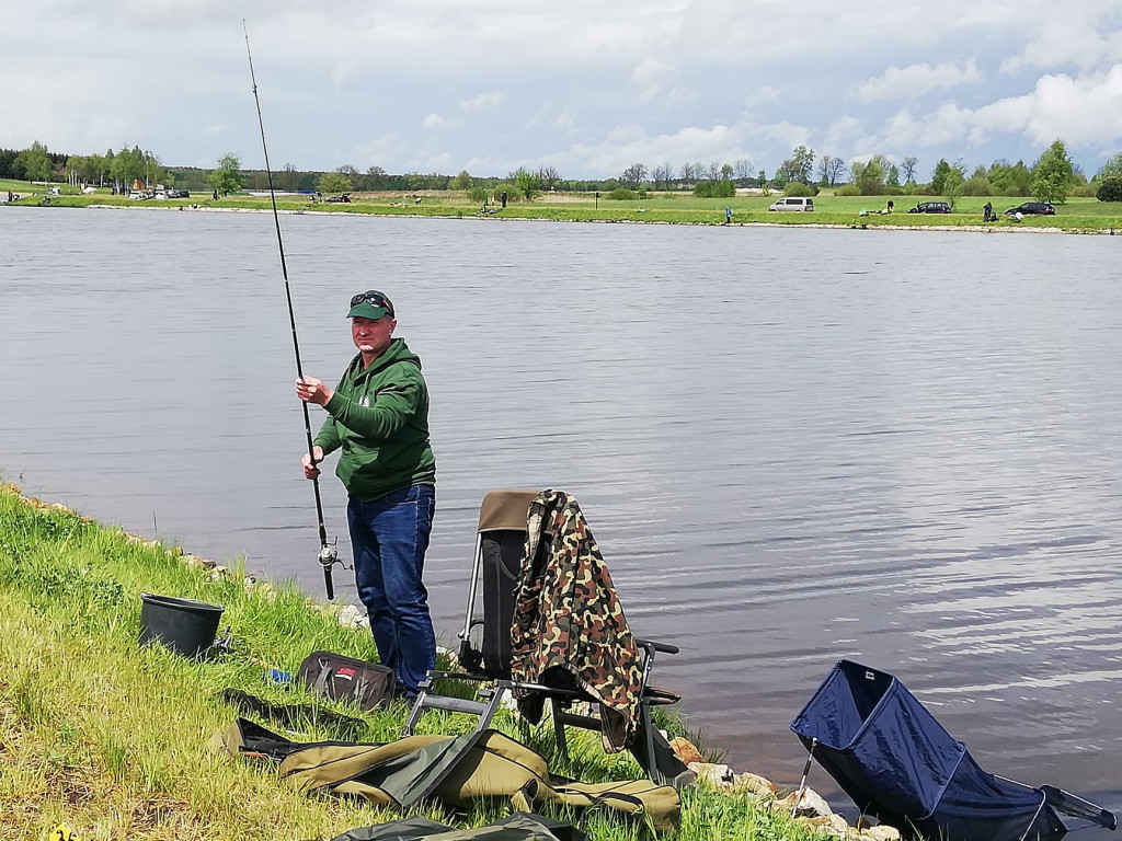 Pierwsze takie zawody. Wędkowali nad zalewem `Antoniów` [zdjęcia]