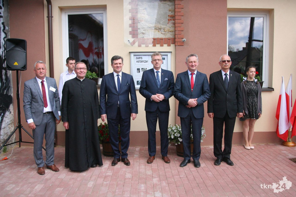 Barycz: Tablica odsłonięta, medale wręczone [wideo, zdjęcia]