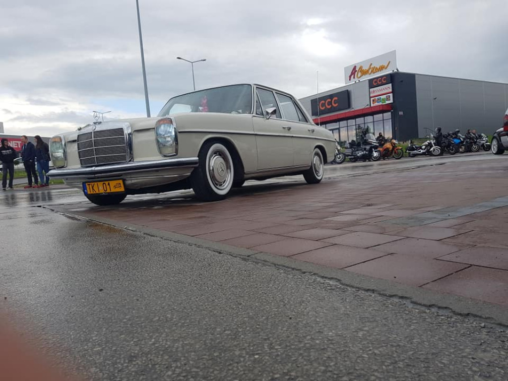 Fani motoryzacji dorzucili się dla Małgosi [wideo, zdjęcia]