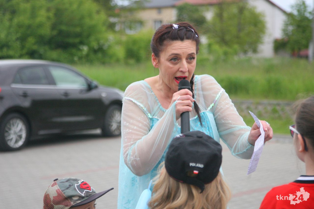 Postacie z bajek opanowały Końskie! To objazdowy Dzień Dziecka [wideo, zdjęcia]