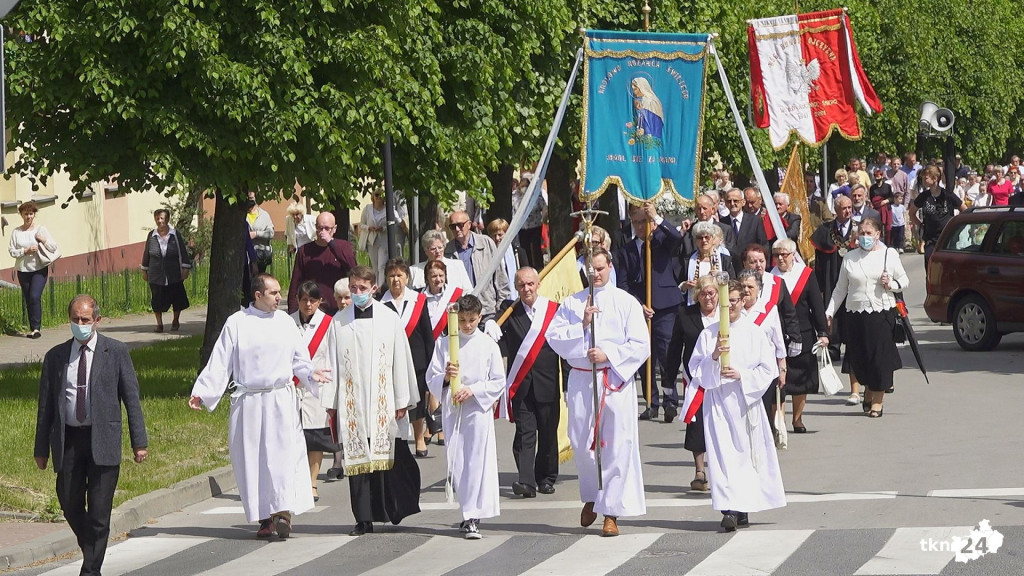Boże Ciało 2021 w Końskich [wideo, zdjęcia]