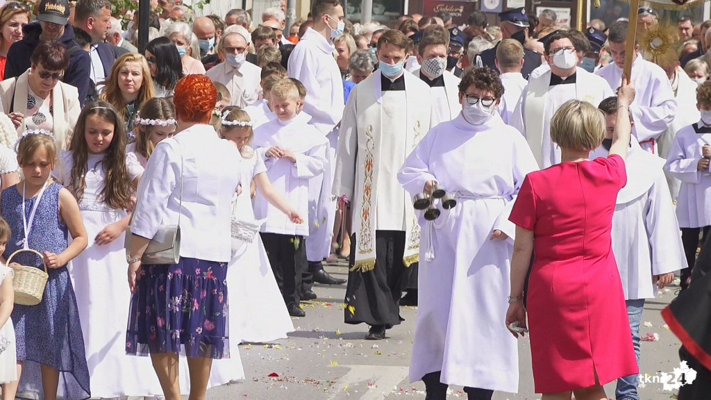 Boże Ciało 2021 w Końskich [wideo, zdjęcia]