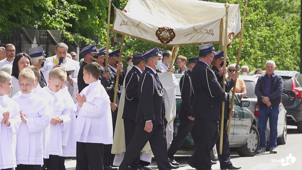 Boże Ciało 2021 w Końskich [wideo, zdjęcia]