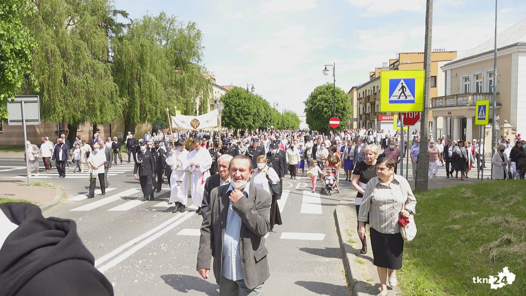 Boże Ciało 2021 w Końskich [wideo, zdjęcia]