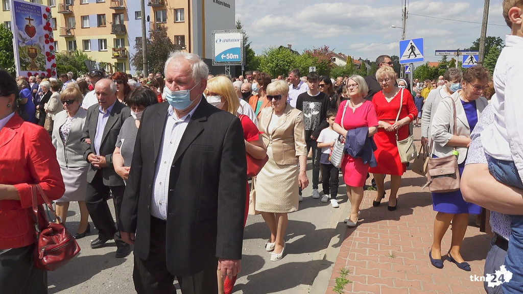 Boże Ciało 2021 w Końskich [wideo, zdjęcia]