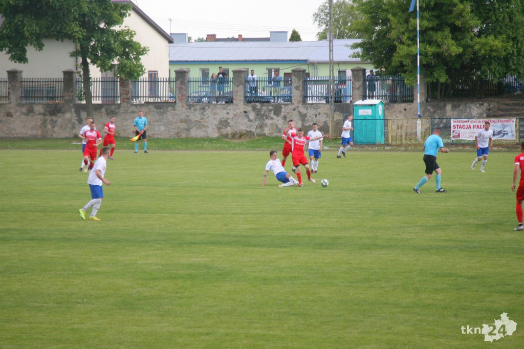 Partyzant spada z ligi, Neptun wygrywa [retransmisja, zdjęcia]