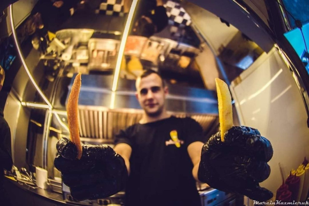 Znamy foodtrucki, które przyjadą nad zalew `Antoniów` [zdjęcia]