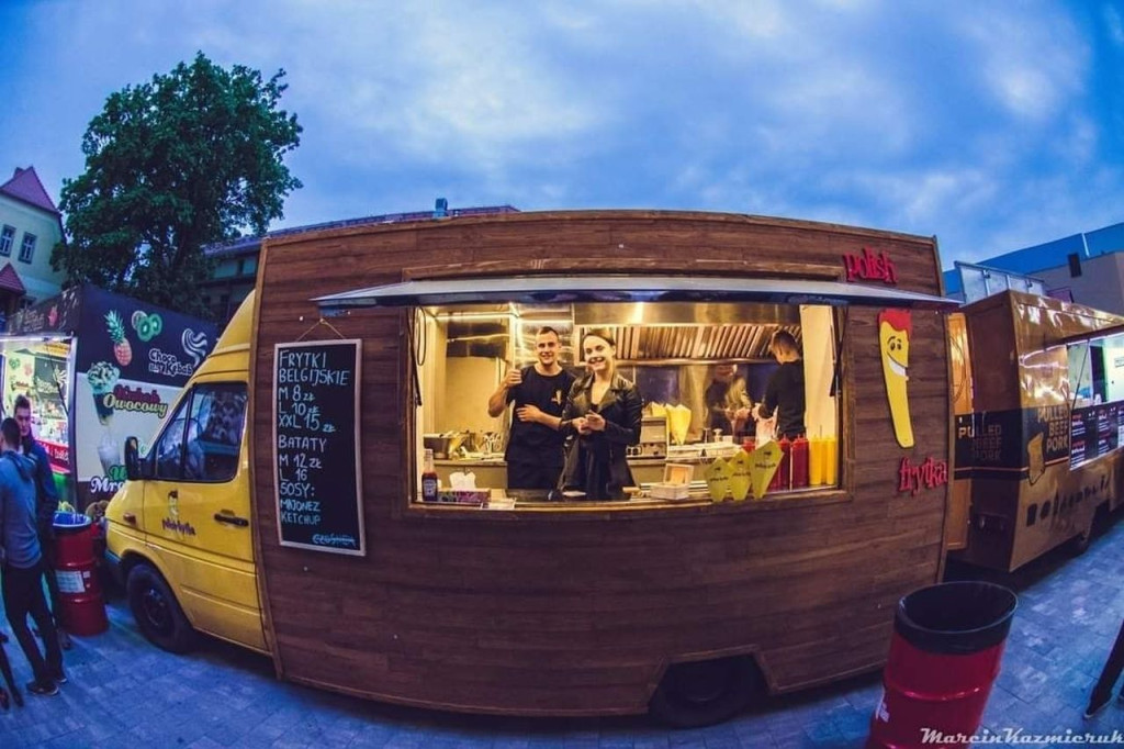 Znamy foodtrucki, które przyjadą nad zalew `Antoniów` [zdjęcia]