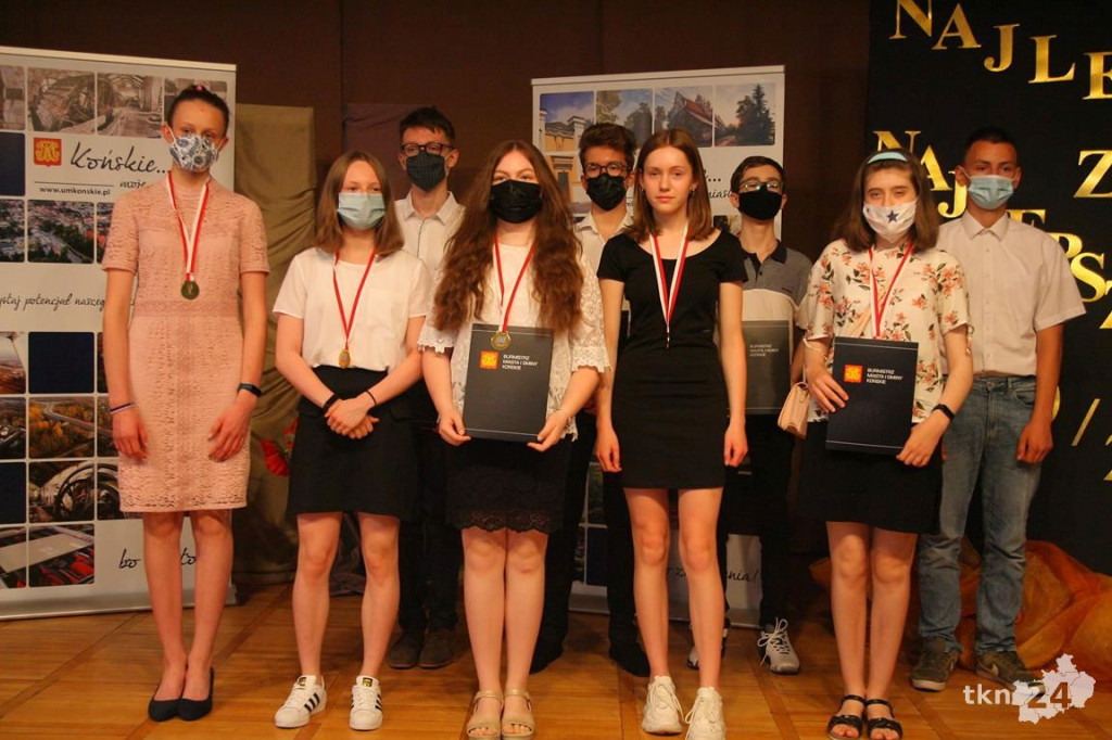 Końskie: Laureaci i finaliści konkursów nagrodzeni [wideo, zdjęcia]