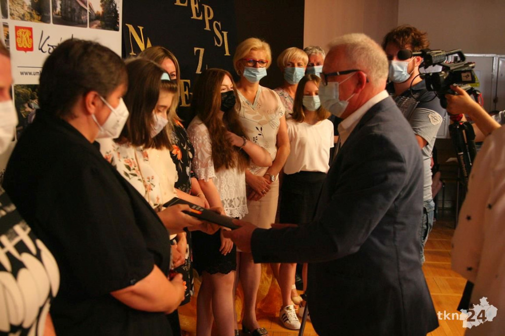 Końskie: Laureaci i finaliści konkursów nagrodzeni [wideo, zdjęcia]