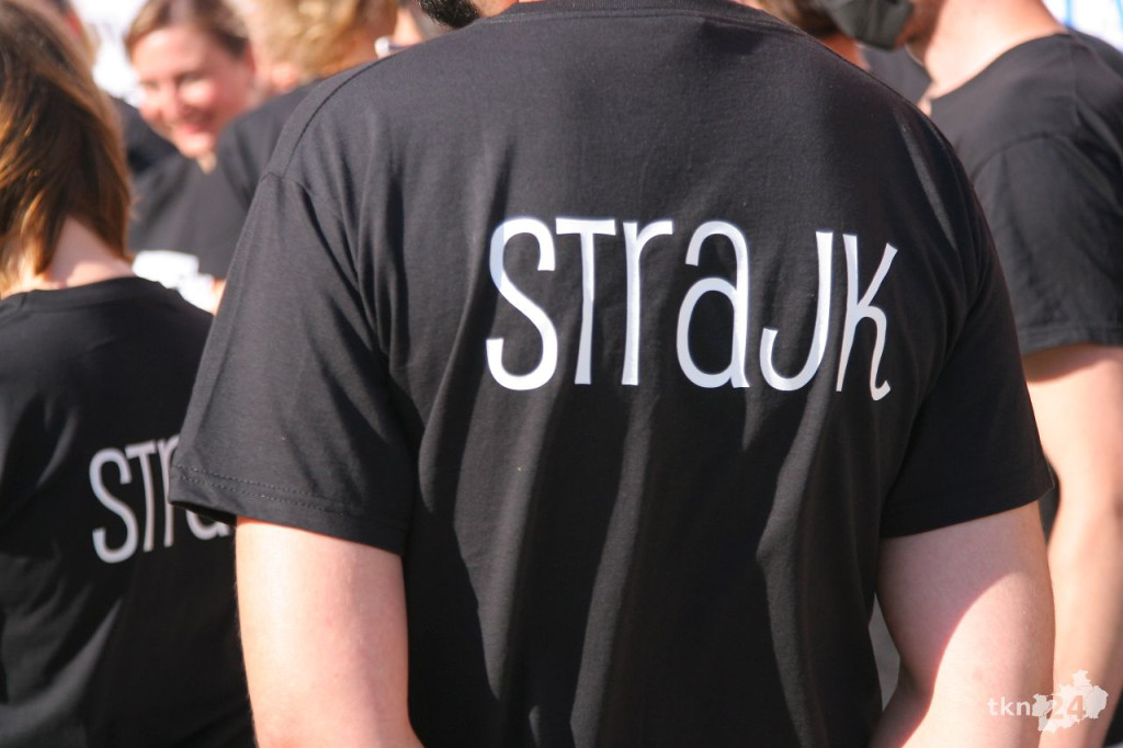 Strajk fizjoterapeutów w Czarnieckiej Górze AKTUALIZACJA [wideo, zdjęcia]