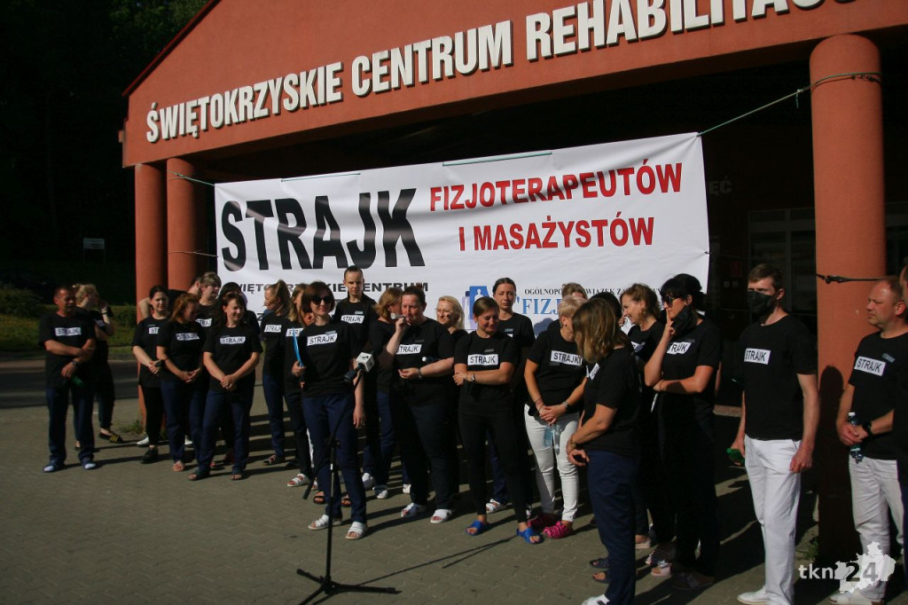Strajk fizjoterapeutów w Czarnieckiej Górze AKTUALIZACJA [wideo, zdjęcia]
