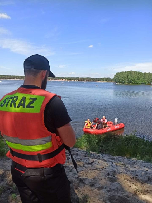 Sielpia: W wodzie znaleziono drugie ciało. Koniec poszukiwań [wideo, zdjęcia]