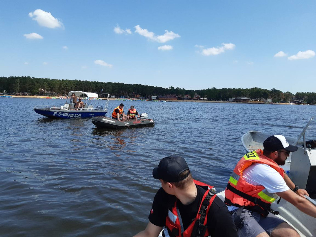 Sielpia: W wodzie znaleziono drugie ciało. Koniec poszukiwań [wideo, zdjęcia]