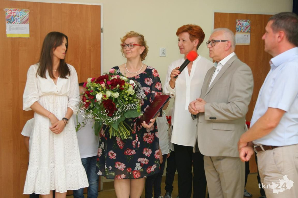 Pożegnanie przedszkolaków i pani dyrektor [wideo, zdjęcia]