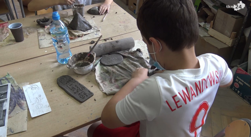 Egipt na zajęciach ceramicznych. To część aktywizującego projektu [wideo, zdjęcia]
