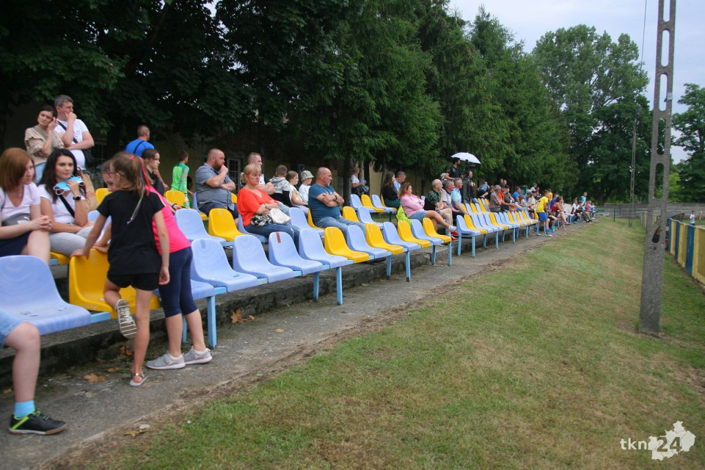 Neptun zakończył sezon wygraną z wiceliderem tabeli [zdjęcia]