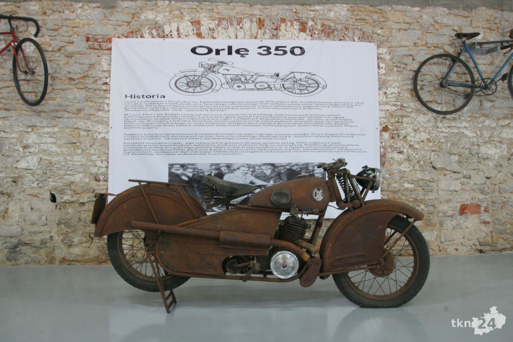 W Modliszewicach otwarto muzeum motoryzacji [wideo, zdjęcia]