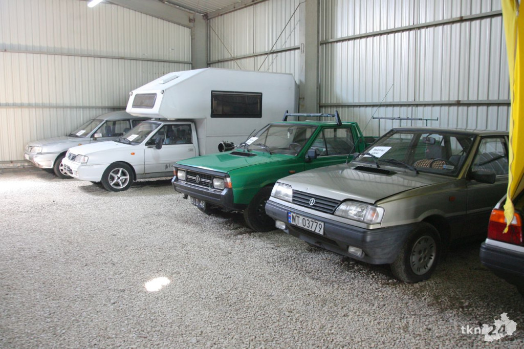 W Modliszewicach otwarto muzeum motoryzacji [wideo, zdjęcia]