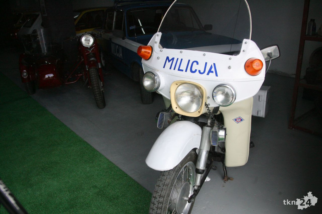 W Modliszewicach otwarto muzeum motoryzacji [wideo, zdjęcia]
