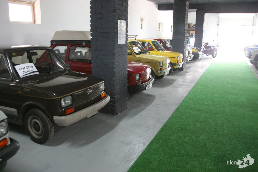 W Modliszewicach otwarto muzeum motoryzacji [wideo, zdjęcia]