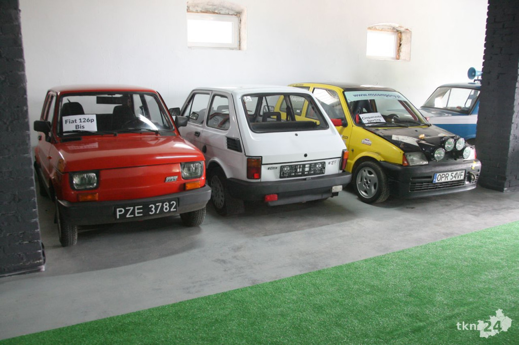 W Modliszewicach otwarto muzeum motoryzacji [wideo, zdjęcia]