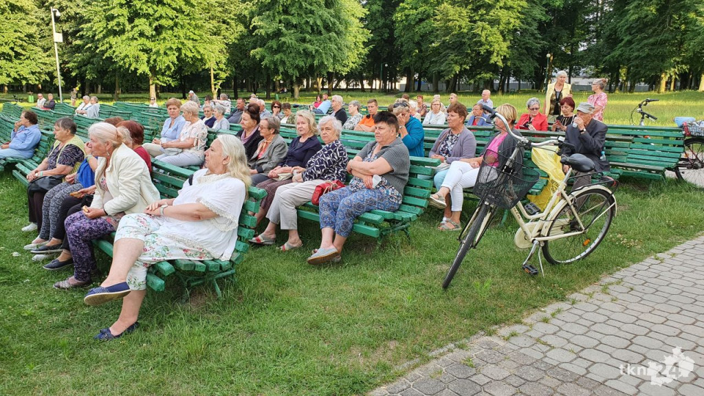 Ziołowa `Uczta z folklorem` pozytywnie odebrana przez konecczan [wideo, zdjęcia]
