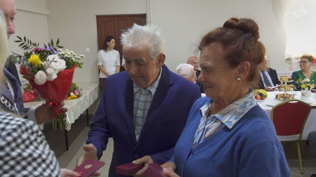 16 par z gminy Gowarczów obchodziło Złote Gody! [wideo, zdjęcia]