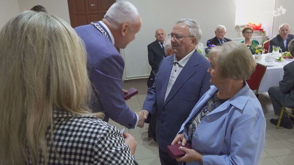 16 par z gminy Gowarczów obchodziło Złote Gody! [wideo, zdjęcia]