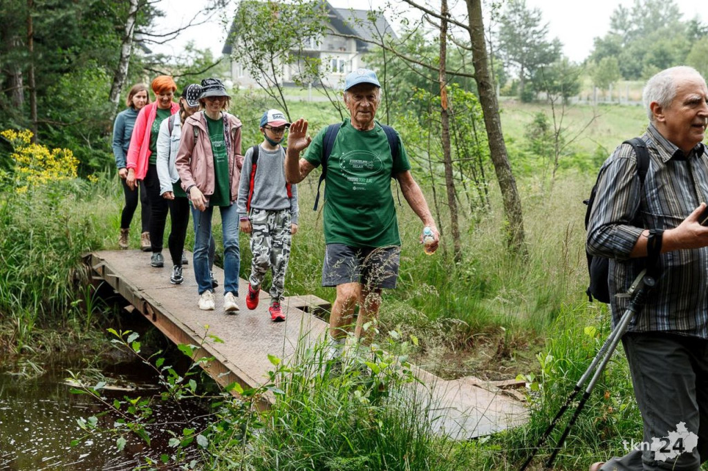 Wspólnie wyruszyli na Piekielny Szlak, by zobaczyć ślady dinozaurów [fotorelacja]