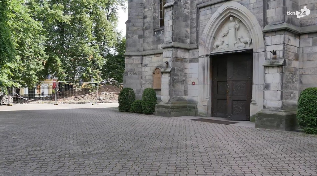Szukają śladów historii podczas rewitalizacji Końskich [wideo, zdjęcia]