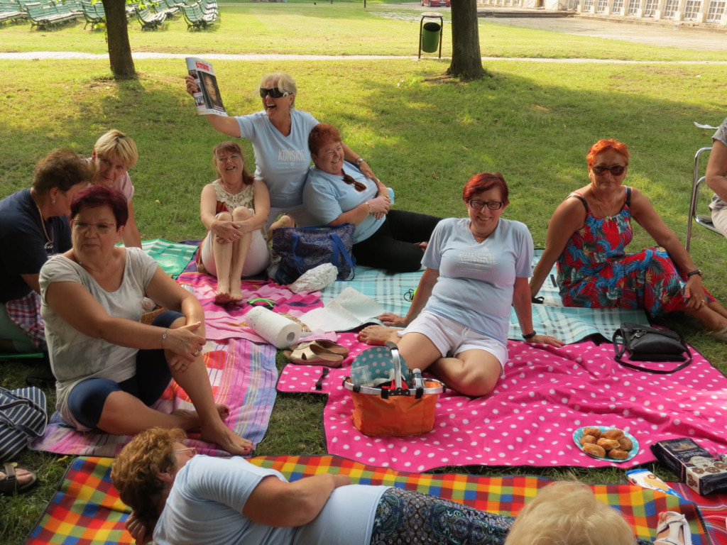 Seniorzy chcą być aktywni. Zapraszają na pikniki w Parku [zdjęcia]