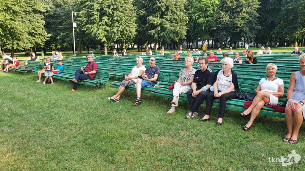 Trzy artystki dały koncert w Parku Miejskim [wideo, zdjęcia]