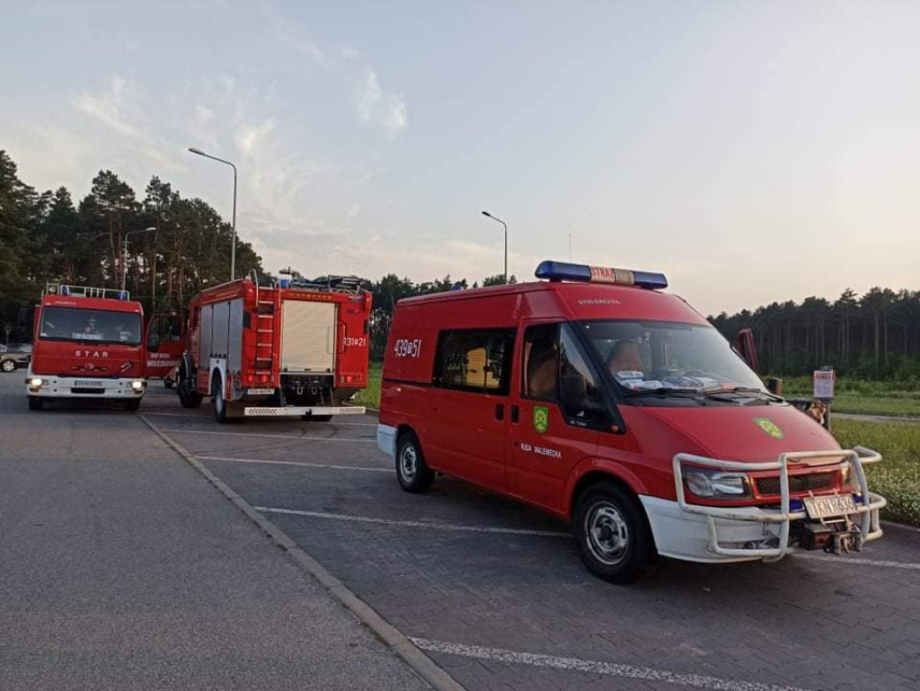 Materac postawił na nogi służby w Sielpi