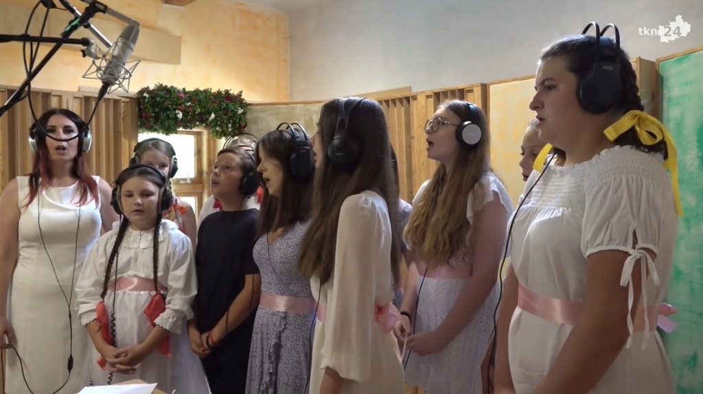 `Melodie Piekielnego Szlaku`. Niezwykły projekt na ludowo! [wideo, zdjęcia]