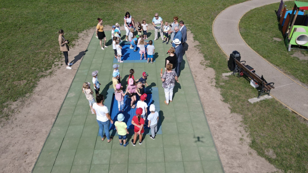 Przedszkolaki zainaugurowały działanie trampolin w Jordanie [wideo, zdjęcia]