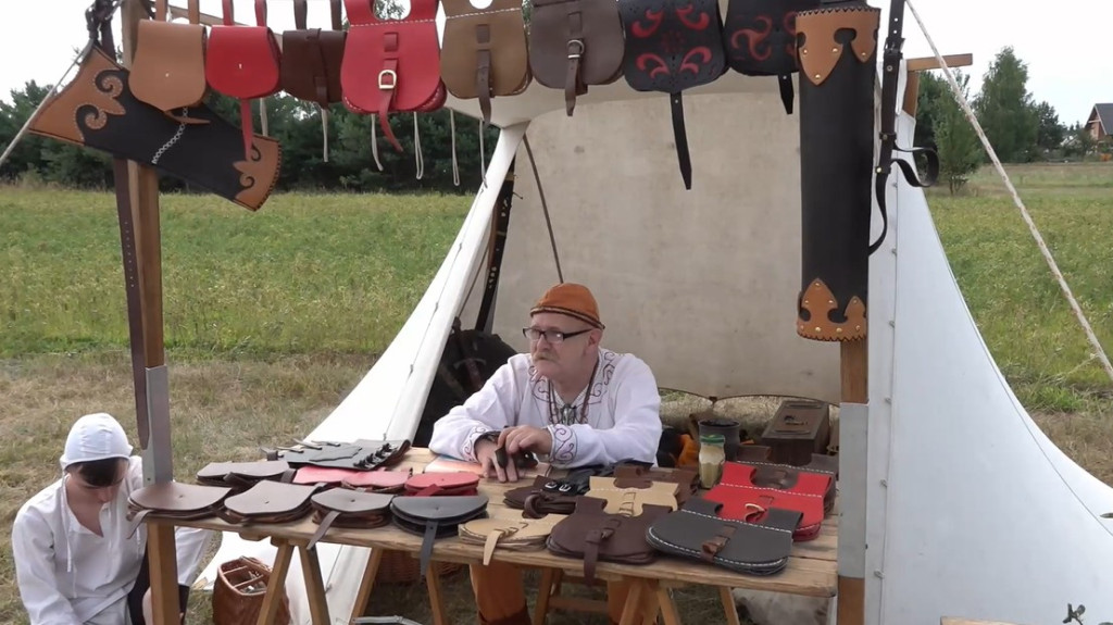 Tor łucznicy w Gustawowie już działa. Na start historyczne zawody [wideo, zdjęcia]
