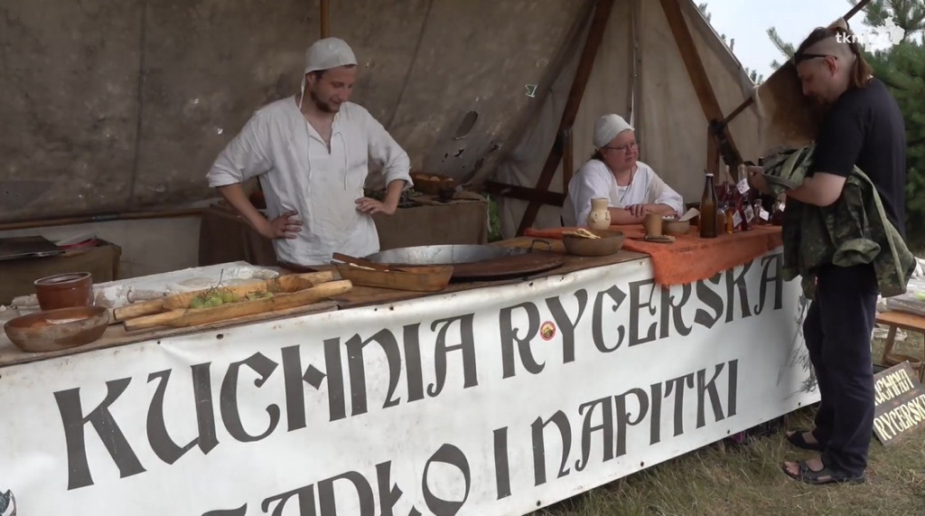 Tor łucznicy w Gustawowie już działa. Na start historyczne zawody [wideo, zdjęcia]