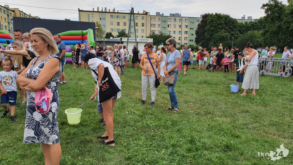 Kolorowo w Końskich! Świetna zabawa podczas festiwali baniek i kolorów [wideo, zdjęcia]