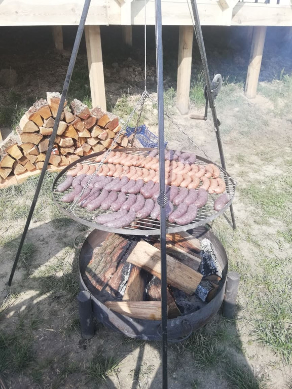 Radoszyccy seniorzy integrowali się nad Zalewem Antoniów [fotorelacja]