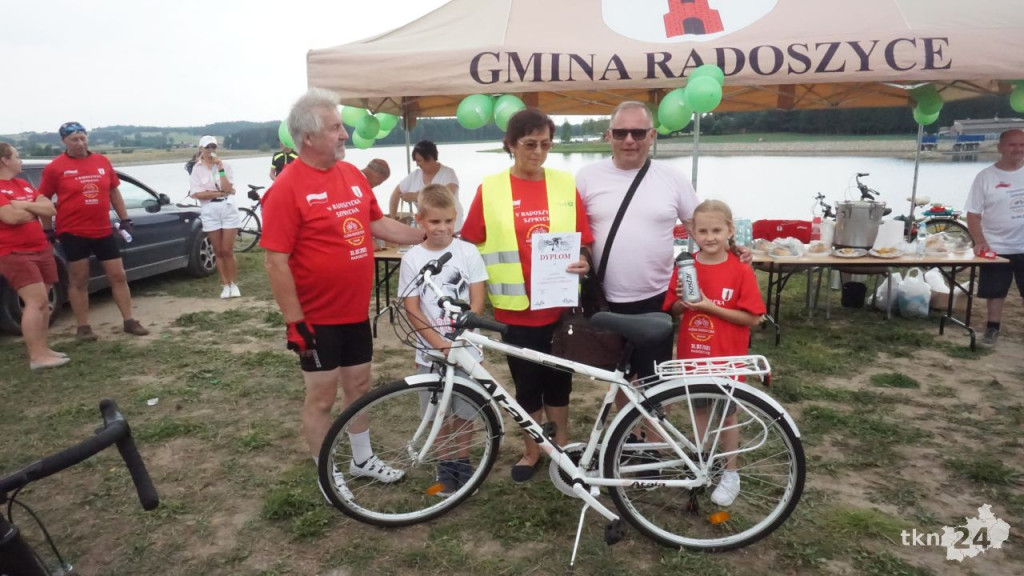 Ponad 70 cyklistów wyruszyło na V Radoszycką Szprychę [wideo, zdjęcia]