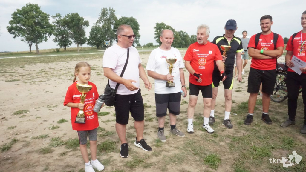 Ponad 70 cyklistów wyruszyło na V Radoszycką Szprychę [wideo, zdjęcia]