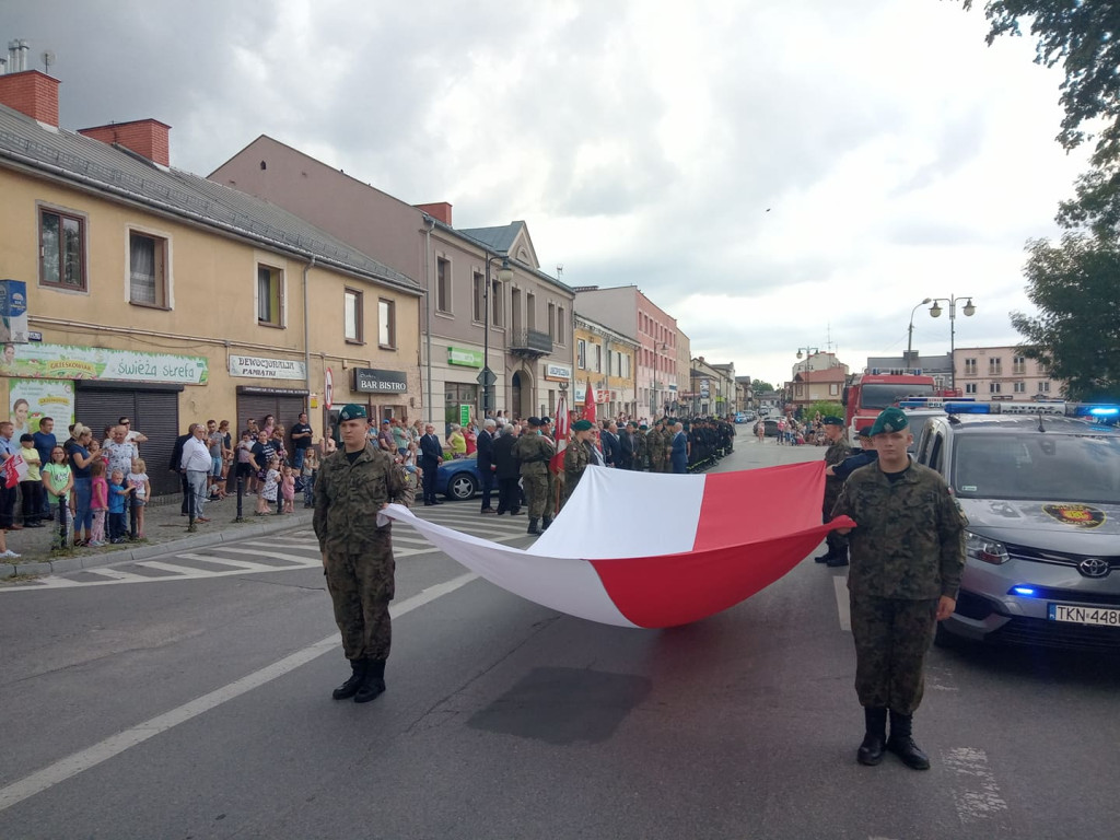 Końskie: Obchody w `Godzinę W` [wideo, zdjęcia]