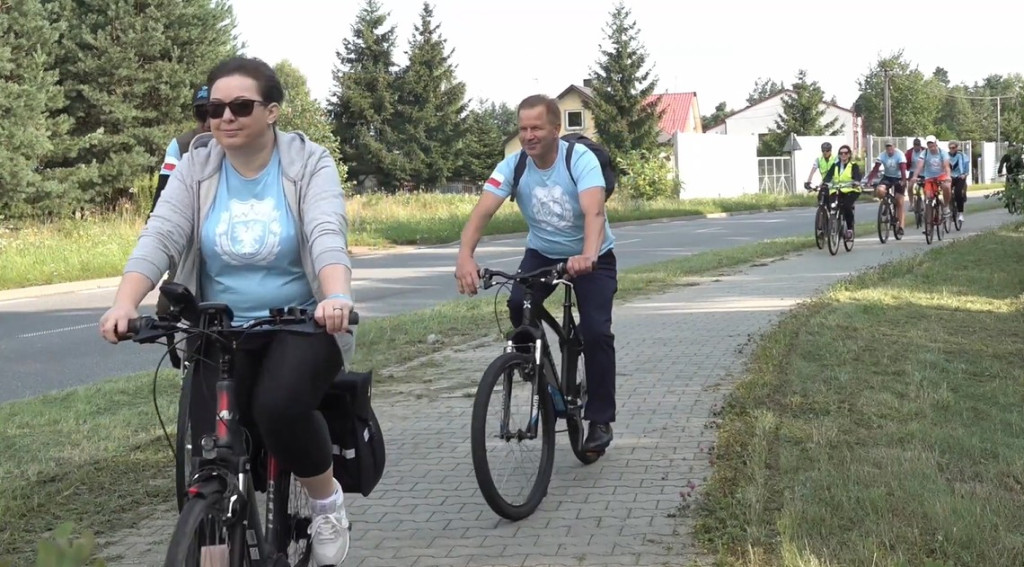 Konecczanie ruszyli na rowerach historyczną trasą [wideo, zdjęcia]