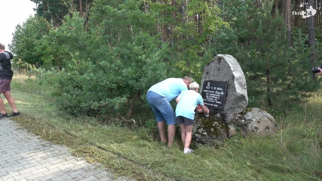 Konecczanie ruszyli na rowerach historyczną trasą [wideo, zdjęcia]