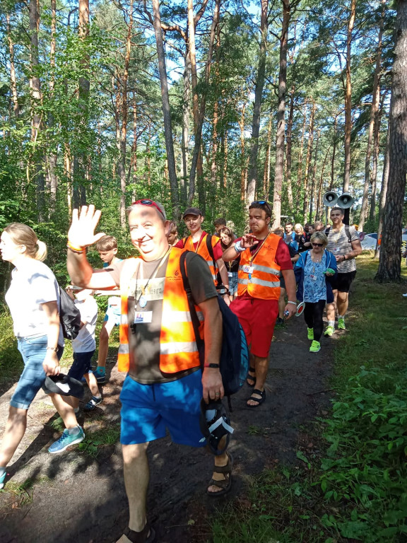 Nasi na pątniczym szlaku. Fotorelacja z pierwszego dnia wędrówki