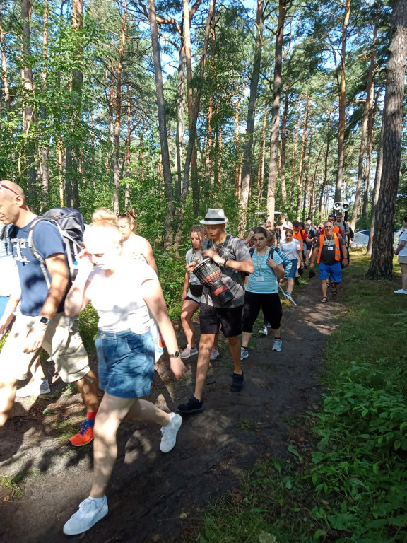Nasi na pątniczym szlaku. Fotorelacja z pierwszego dnia wędrówki