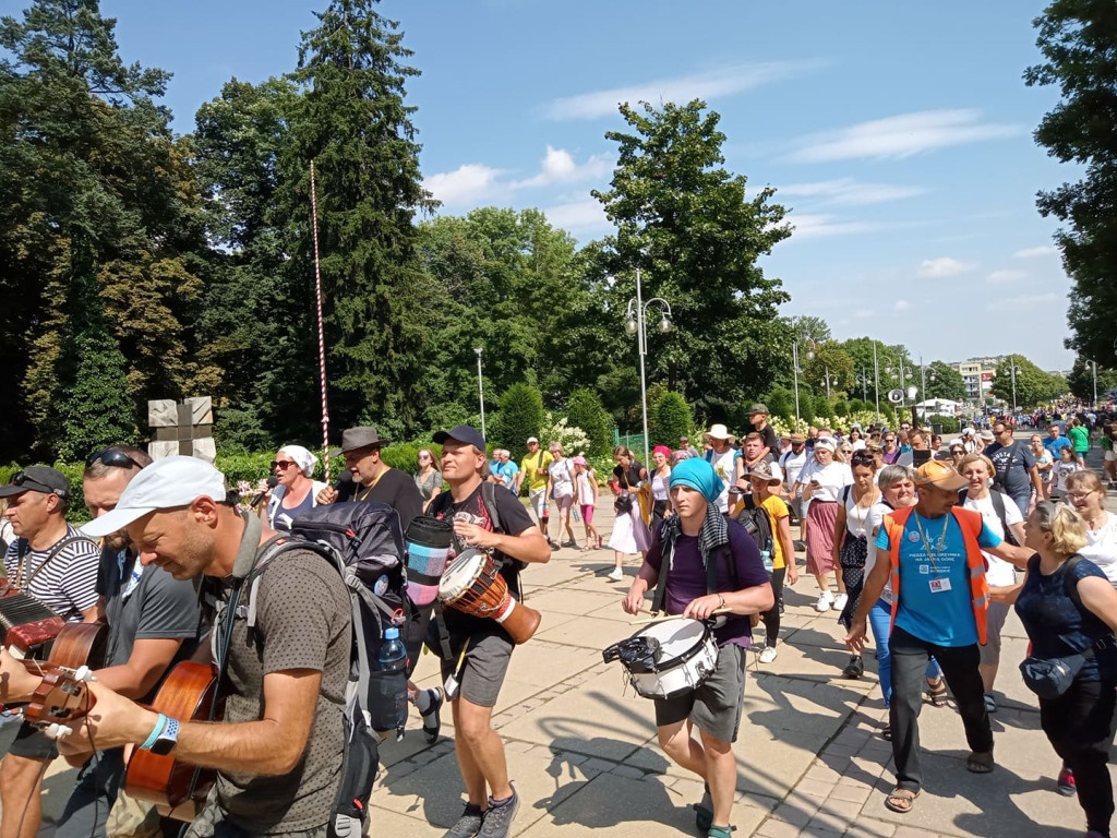 Pielgrzymi z Końskich dotarli do Częstochowy [zdjęcia]